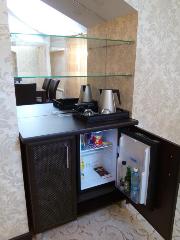 Premier Hotel Bishkek Room photo